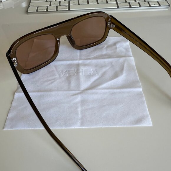 New Vehla Kaia - Caramel/Toffee Sunglasses - Picture 3 of 7